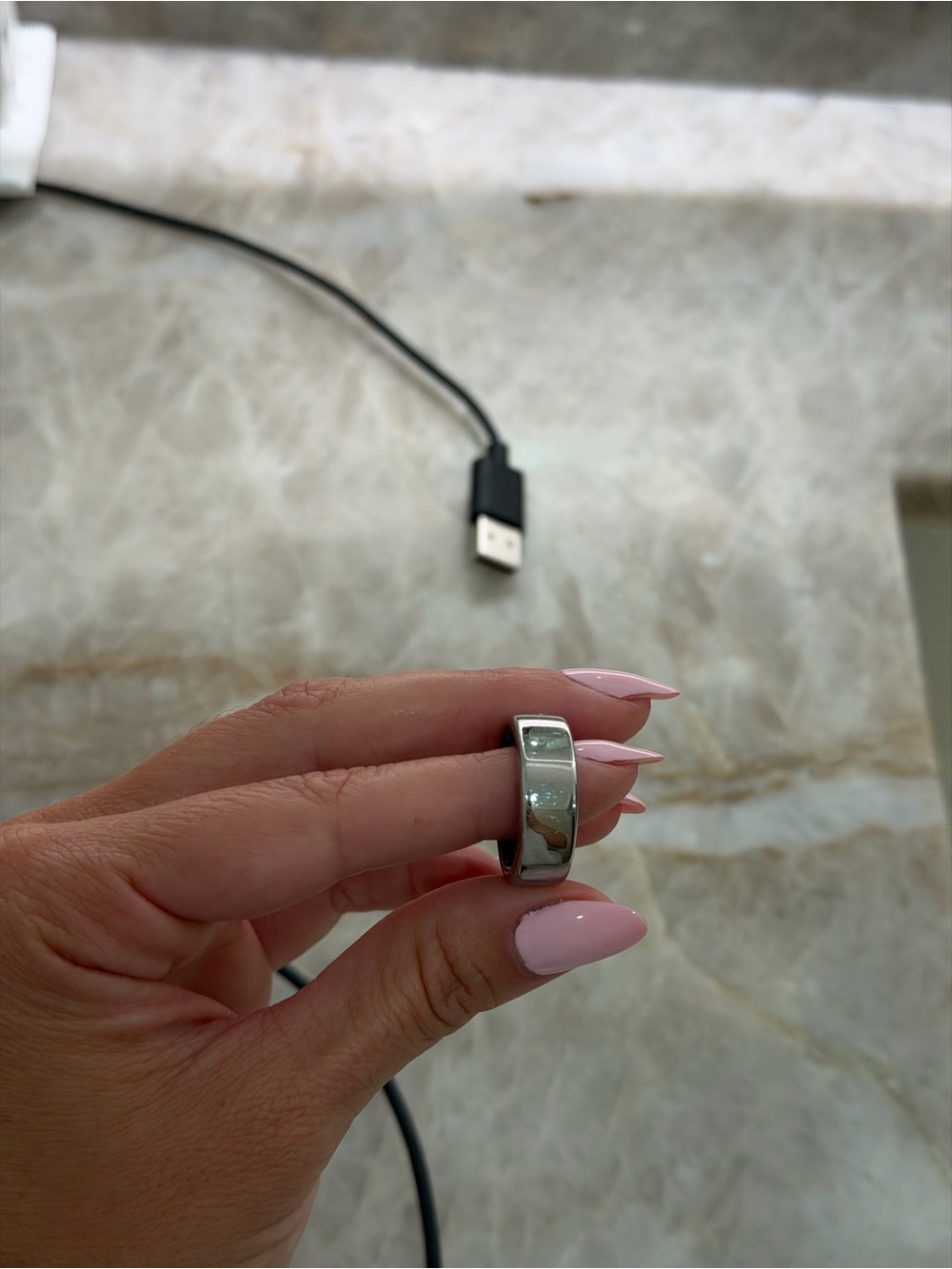 OURA RING Gen 3 size 8 - Picture 6 of 12